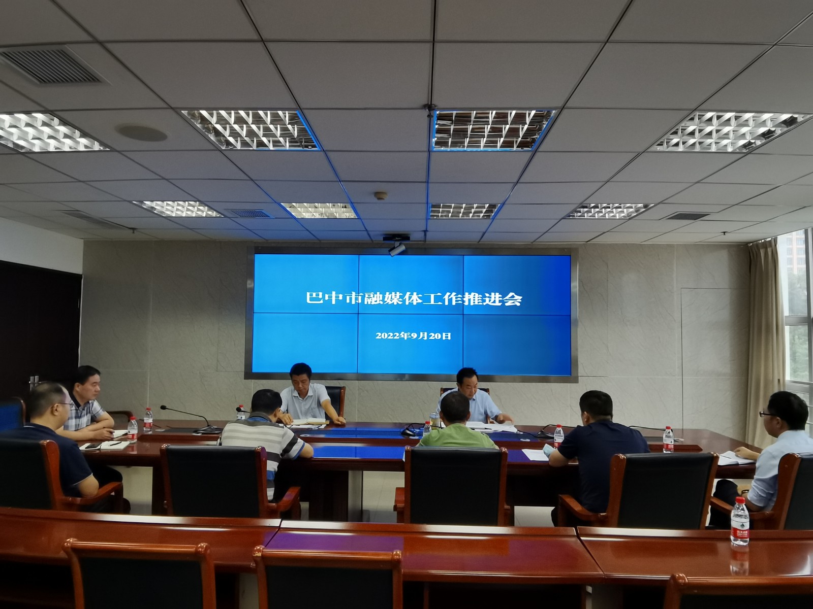 1663827566413879.jpg 2117281654.jpg